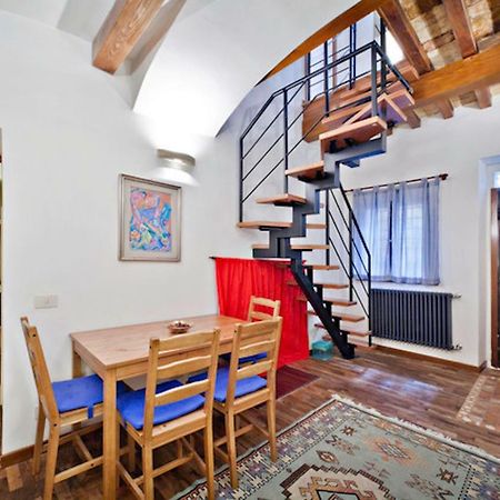 Caratteristico Appartamento A Piazza Navona Řím Exteriér fotografie